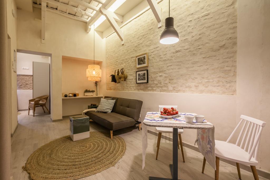 Tomas Ibarra Pool & Luxury Apartment Seville Ngoại thất bức ảnh