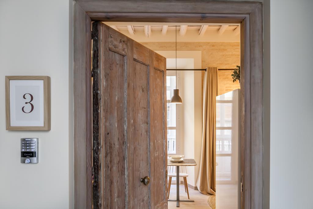Tomas Ibarra Pool & Luxury Apartment Seville Ngoại thất bức ảnh