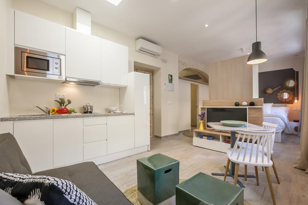 Tomas Ibarra Pool & Luxury Apartment Seville Ngoại thất bức ảnh