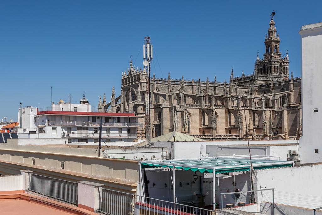 Tomas Ibarra Pool & Luxury Apartment Seville Ngoại thất bức ảnh